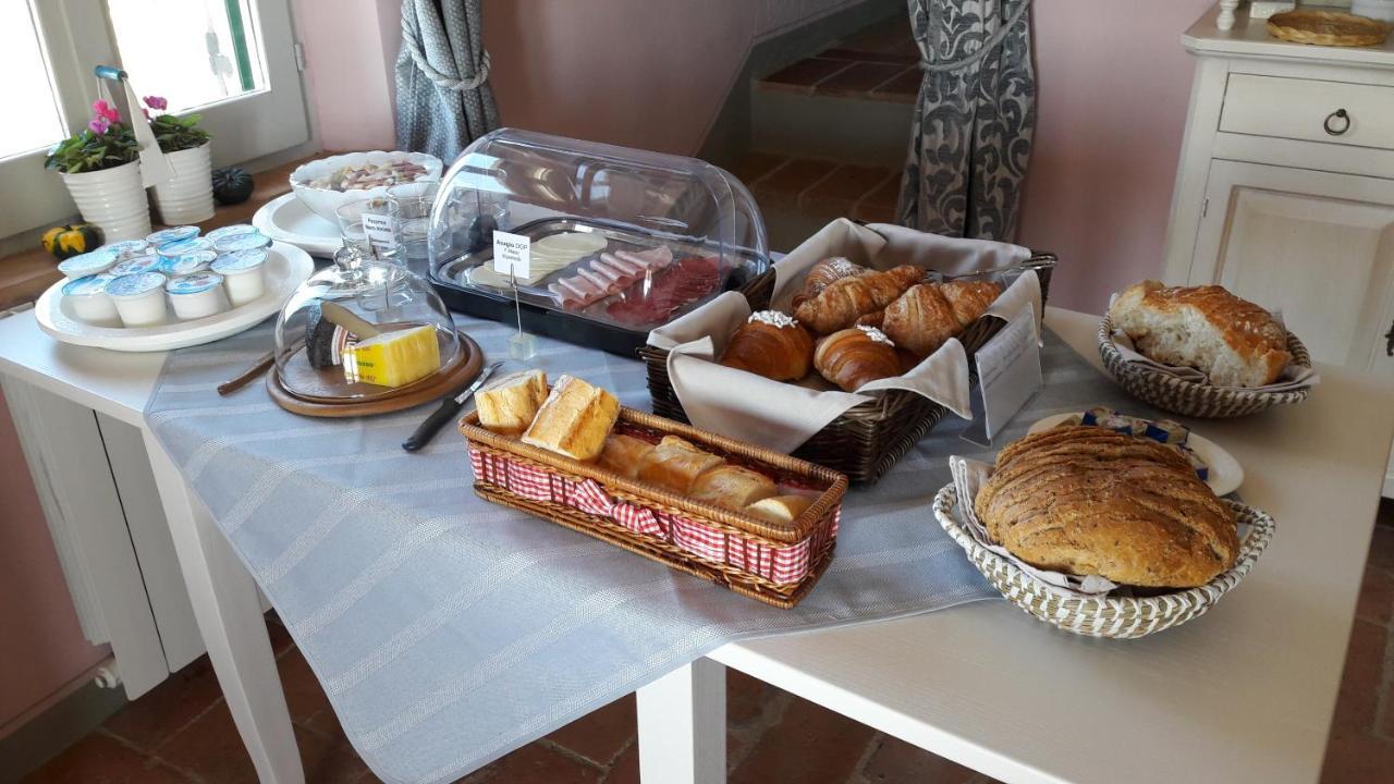 B&B Cum Grano Salis Castello delle Forme Eksteriør bilde